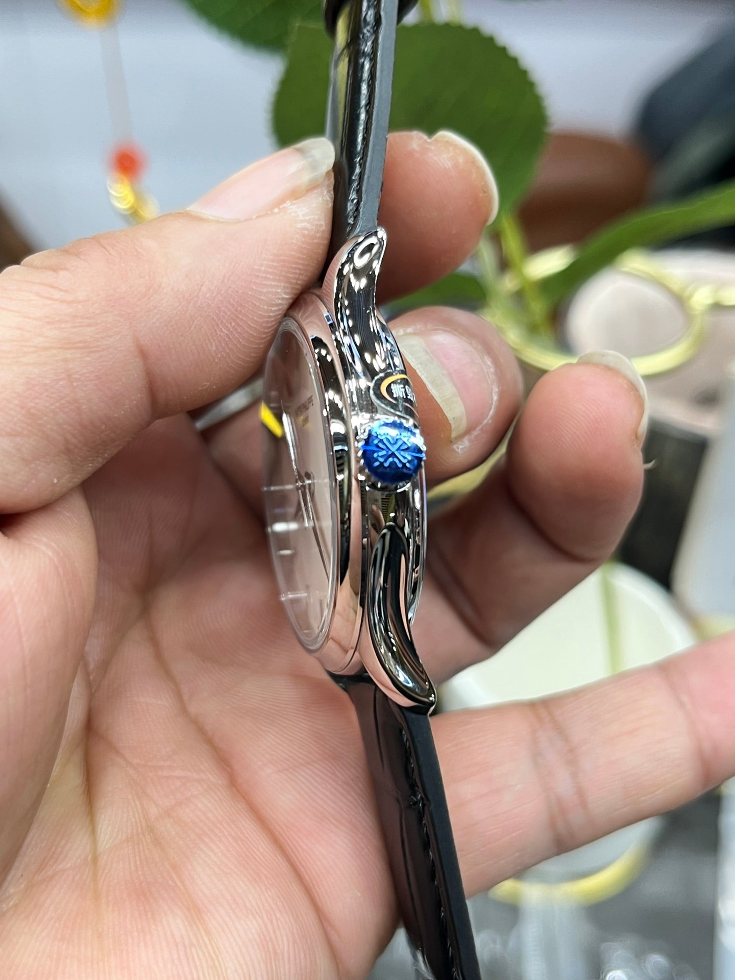 파텍 필립 칼라트라바 5227G 화이트 다이얼 1:1 Best 에디션 3K 팩토리 블랙 가죽 스트랩
