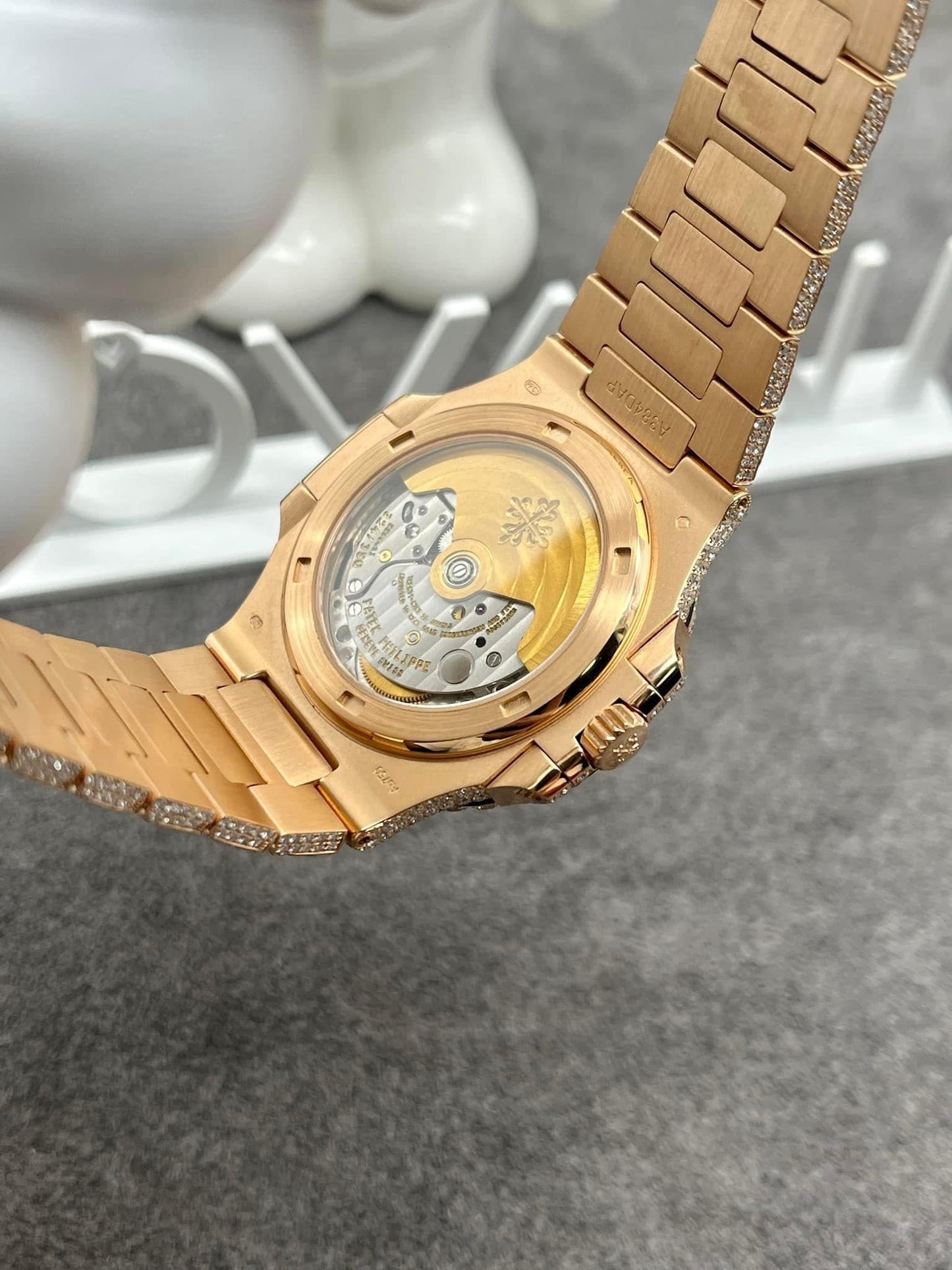 파텍 필립 노틸러스 5711 from 3K 팩토리 and custom Moissanite
