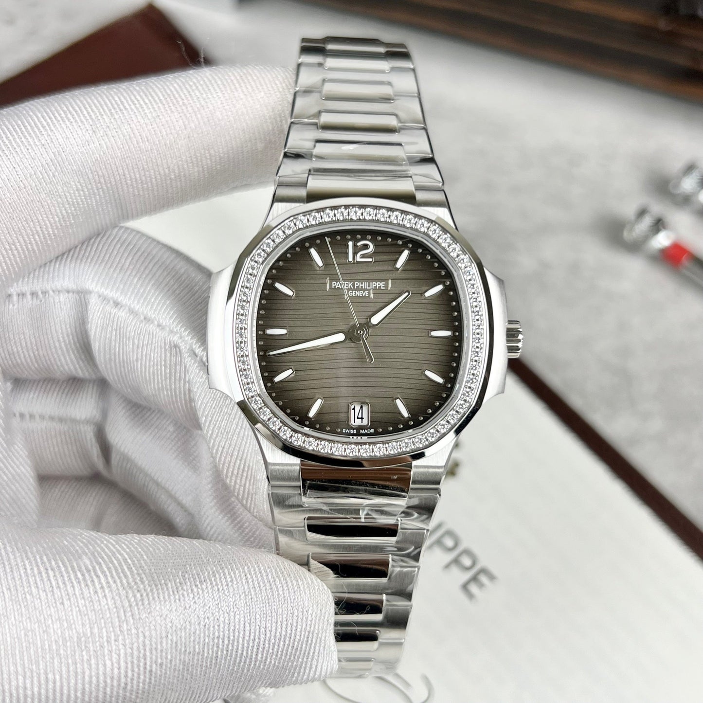 파텍 필립 노틸러스 Ladies 7118/1A-011 custom stone from 3K 팩토리 스테인리스 스틸