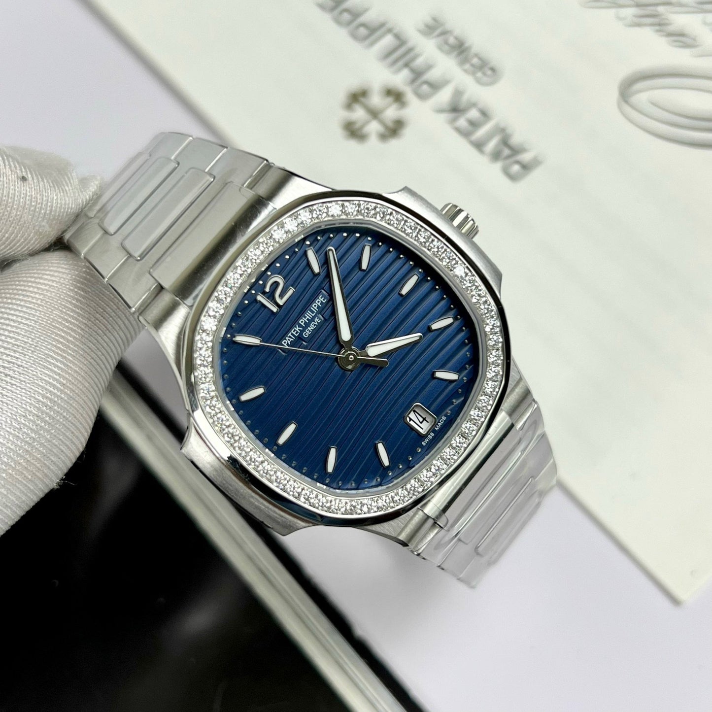 파텍 필립 노틸러스 7118/1A-001 custom Moissanite 3K 팩토리 블루 다이얼