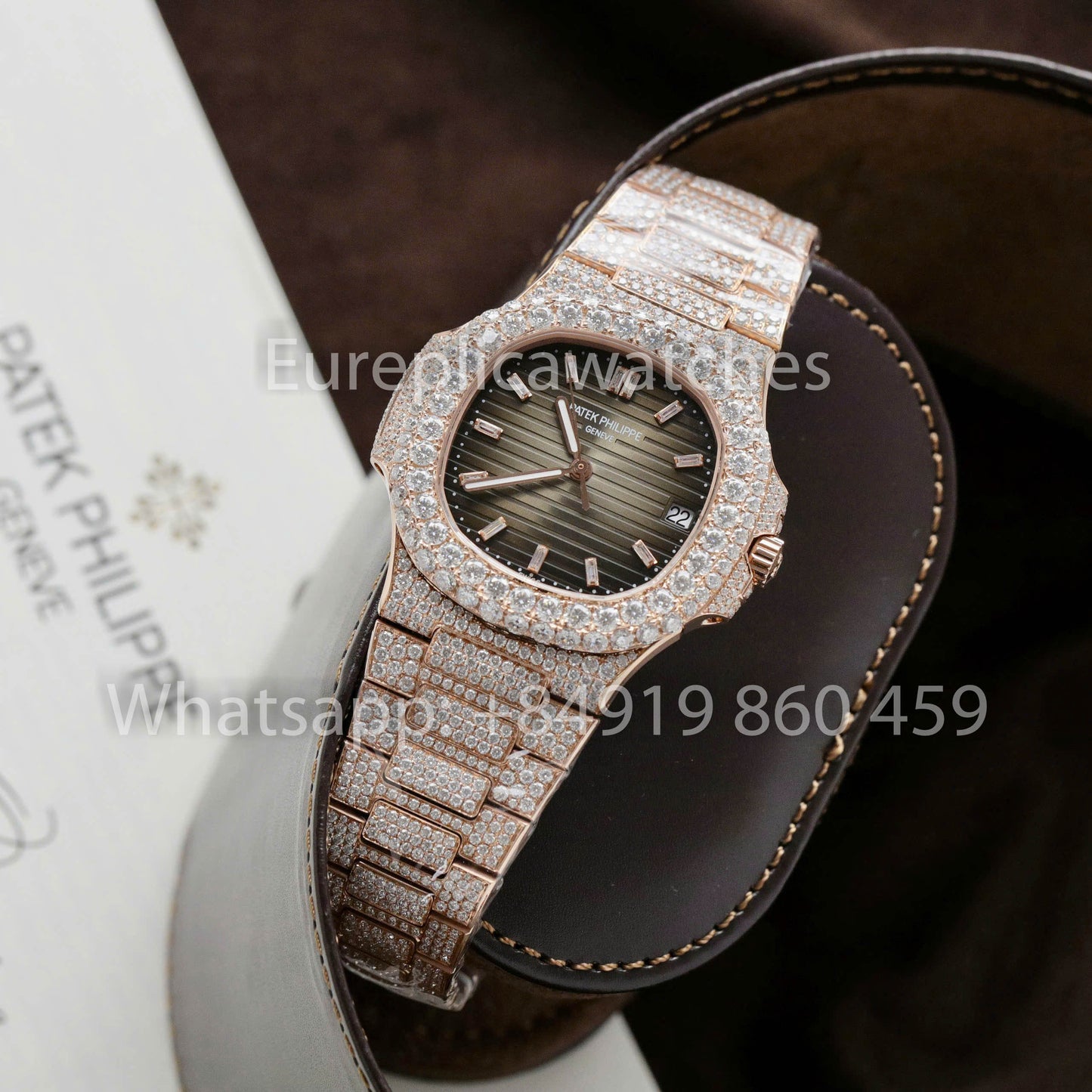 파텍 필립 노틸러스 5711 Full Iced Out – 1:1 Best Clone 그린 다이얼