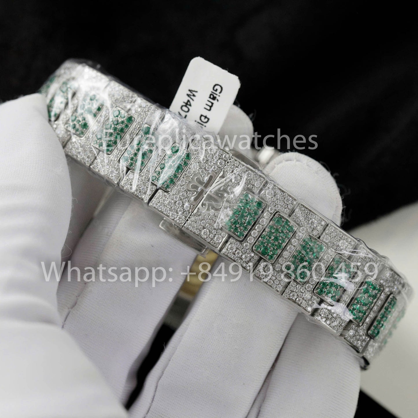 파텍 필립 노틸러스 7118 Full Iced Out – 1:1 Best Clone Ruby Saphire