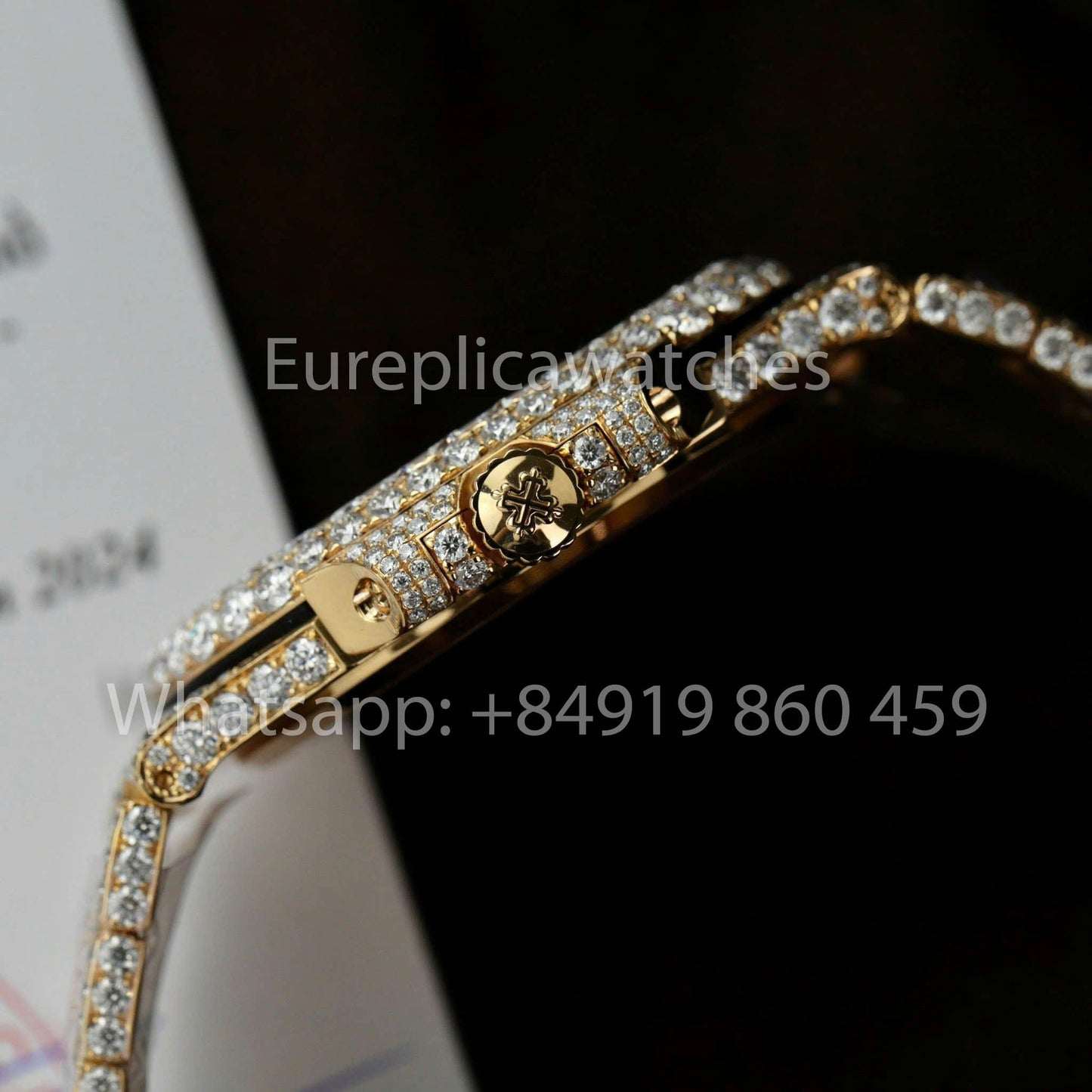 파텍 필립 노틸러스 5711 Full Iced Out – 1:1 Best Clone Moissanite dial