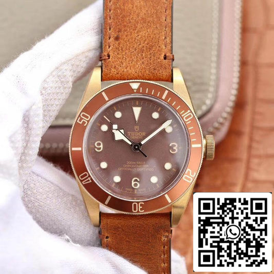 Tudor Heritage 블랙 Bay Bronze 79250B XF 팩토리 1:1 Best 에디션 Swiss ETA 2824 브라운 다이얼