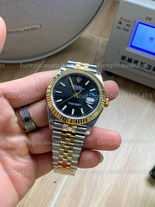 تم تصميم الإطار 41 M126333 بإطار مخدد مقاس 1:1 مقابل VS 팩토리
