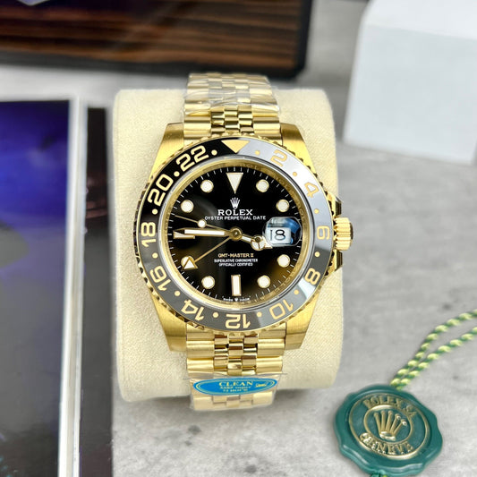 롤렉스 GMT-Master II 126718GRNR-0001 В золотой упаковке и в чистом виде.