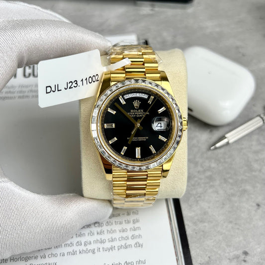 롤렉스 Day-Date 40 228398TBR wrapped 옐로 골드 18k and Baguette moissanite bezel