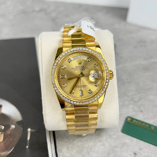 롤렉스 Day-Date 128238-0008 Watch 36mm coated 18k with Bezel Moissanite