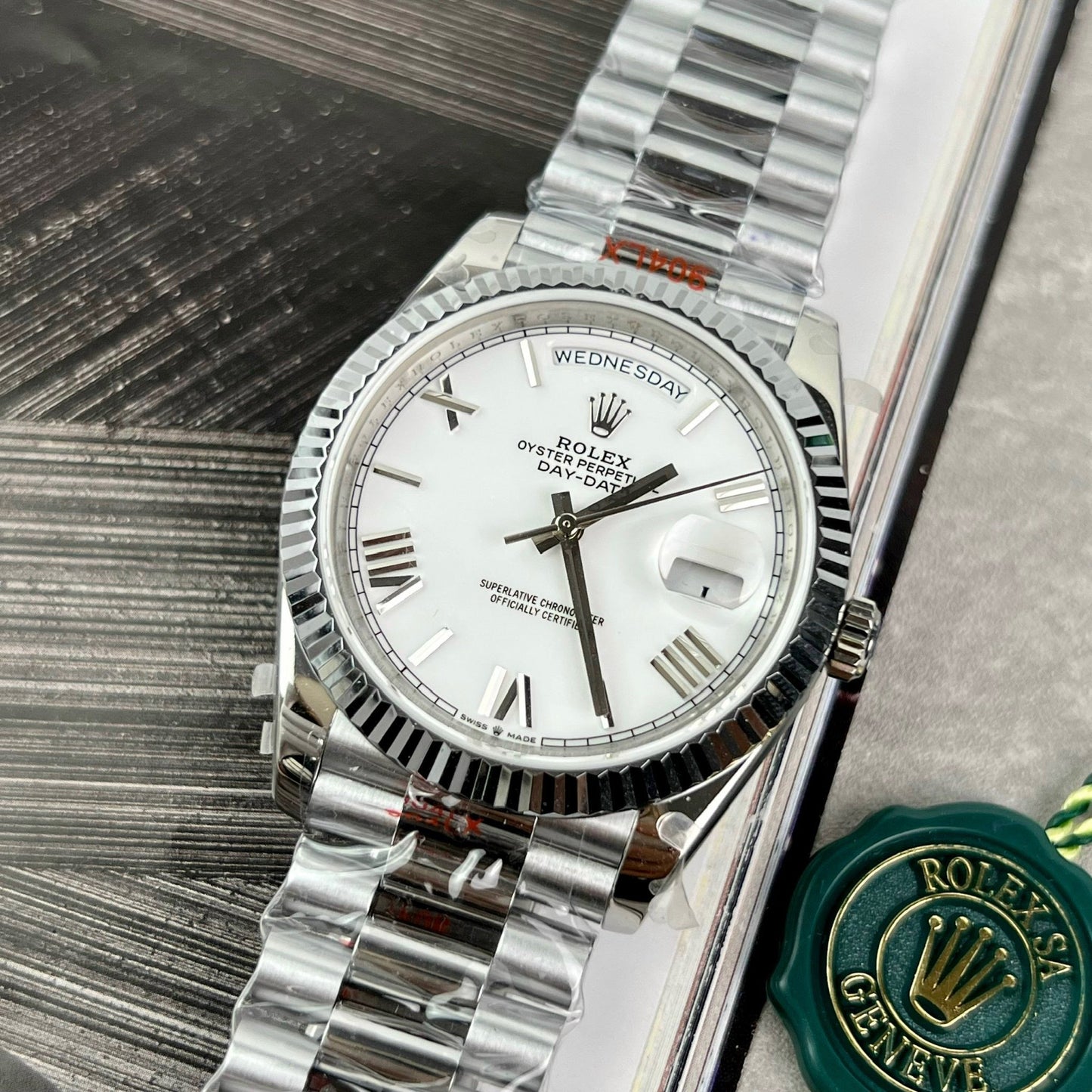 롤렉스 Day Date 40mm 228238 President 화이트 Roman Best 1:1 에디션 GM 팩토리 V2