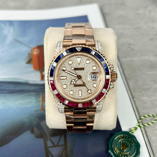 롤렉스 GMT-Master II 126755 SARU-DIAO Best 1:1 에디션 Ruby Stone and Moissanite 18k gold