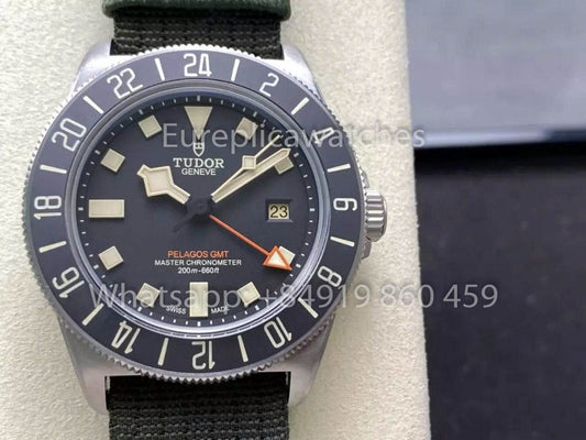 Tudor Pelagos FXD GMT 티타늄 M2542G247NU M+ 팩토리 1:1 أفضل حزام نايلون مستنسخ
