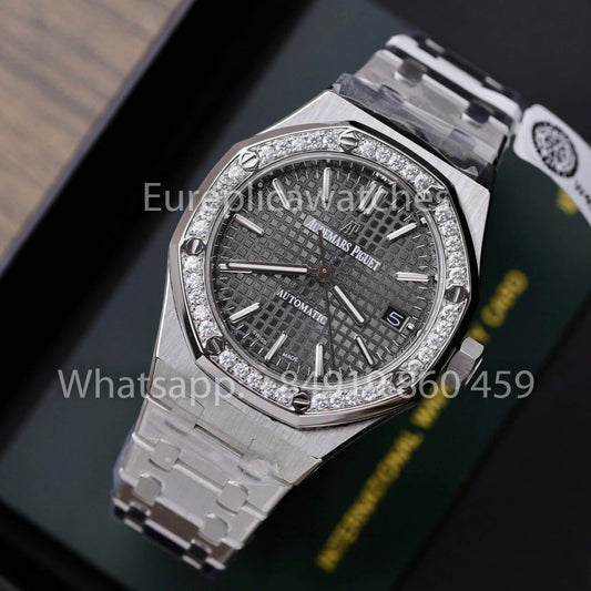 오데마 피게 15451ST.ZZ.1256ST.01 Custom Watch 1:1 Best Clone Moissanite Bezel